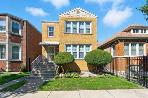 8424 S essex Avenue, Chicago, IL 60617
