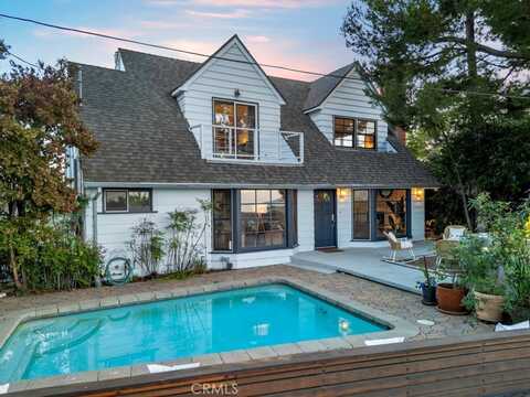 8615 Skyline Drive, Los Angeles, CA 90046