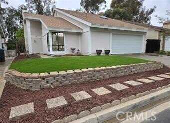 23921 Copenhagen Street, Mission Viejo, CA 92691