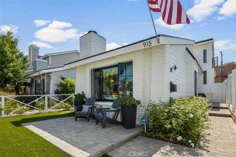 915 Huntington Street, Huntington Beach, CA 92648