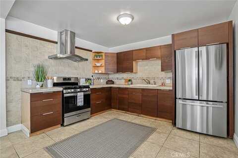 1711 S Grand Avenue, San Pedro, CA 90731