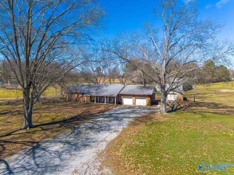 7853 Danville Road, Danville, AL 35619