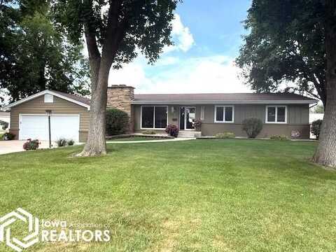 1003 NE 2nd Avenue, Clarion, IA 50525