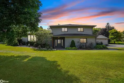 2602 Ridge Road, Marshalltown, IA 50158