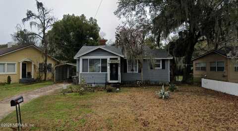 7173 LUCKY Drive W, Jacksonville, FL 32208