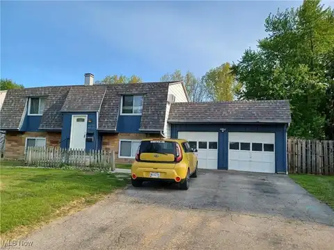 4500 Washington Square Drive, Austintown, OH 44515