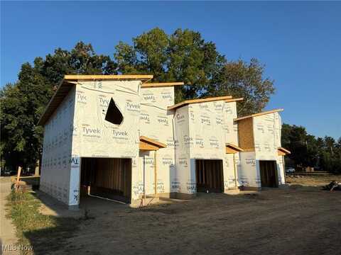 619 E Iron Avenue unit: 4, Dover, OH 44622