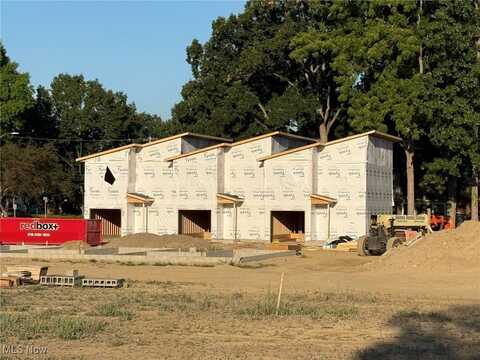 619 E Iron Avenue unit: 5, Dover, OH 44622