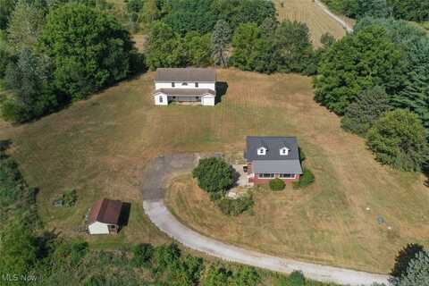 2386 Broadway Avenue NE, East Canton, OH 44730
