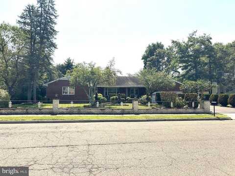 3 Lawrencia Drive, Lawrenceville, NJ 08648