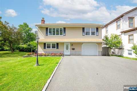 215 Fulton Street, Boonton, NJ 07005