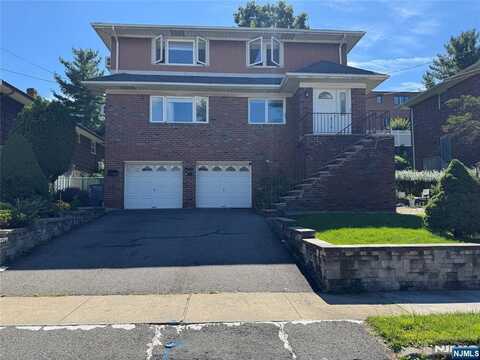 1432 13th Street 2nd FL, Fort Lee, NJ 07024