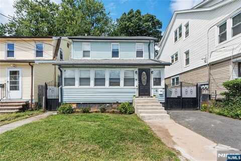 21 Carolina Avenue, Newark, NJ 07106