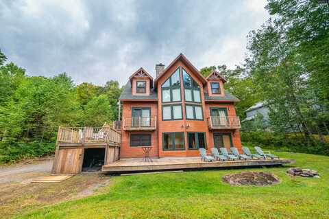 32 Snow Shoe Road, Wilmington, VT 05363