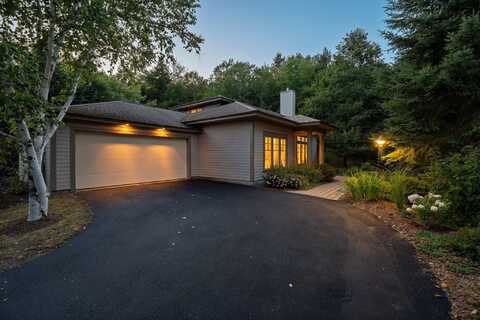 7 Bacchus Circle, Hanover, NH 03755