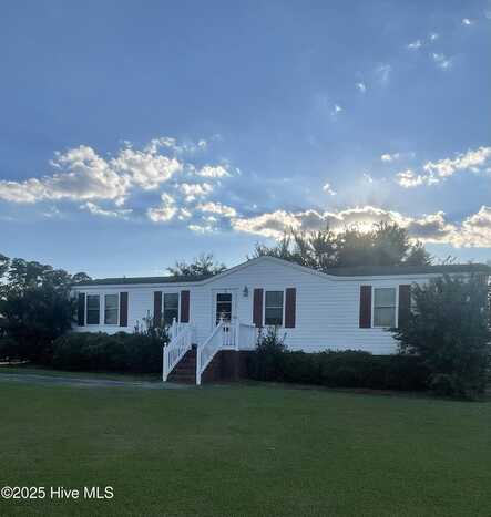 749 Alphin Road, Kinston, NC 28504