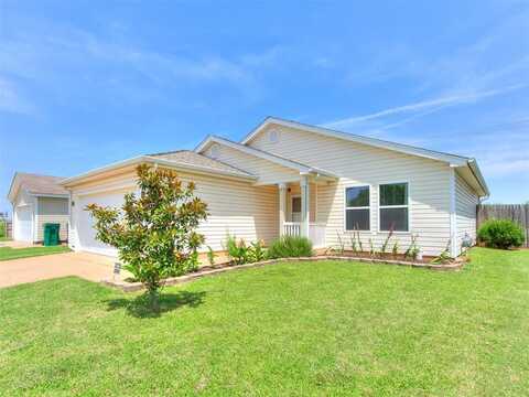 10509 Aberdeen Drive, Yukon, OK 73099