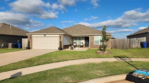 1012 N Scouts Court Way, Mustang, OK 73064