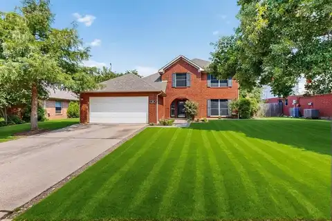 331 Ashley Oak Lane, Lake Dallas, TX 75065