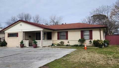 242 W Cober Drive, Grand Prairie, TX 75051