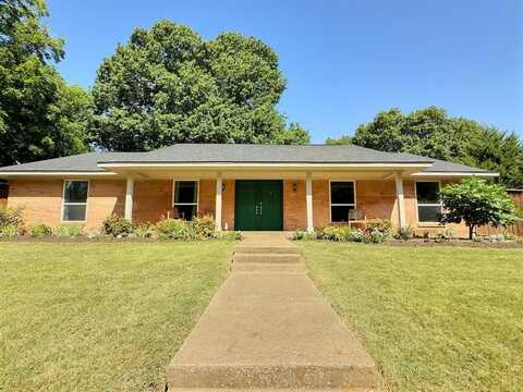 209 Westpark Drive N, McKinney, TX 75071