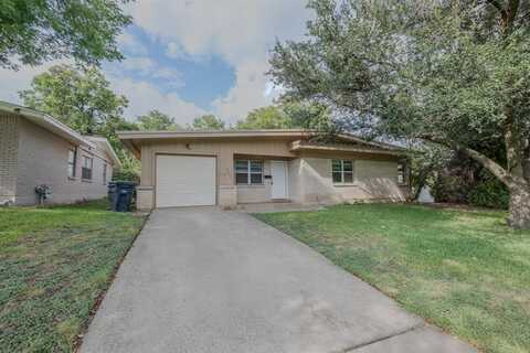 2704 Cordone Street, Fort Worth, TX 76133