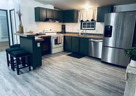 2940 Hawk St, Federal Heights, CO 80260