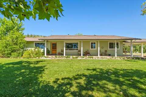 800 Hillandale, Eagle Point, OR 97524