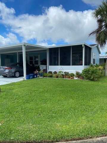 7300 20th St, Vero Beach, FL 32966
