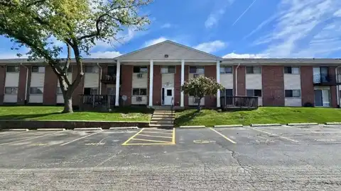 680 Marilyn Ave, Glendale Heights, IL 60139