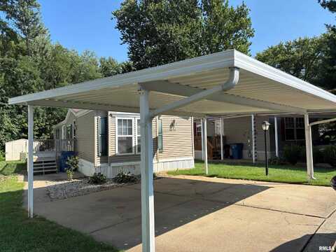 1500 N Bruns Lane, Springfield, IL 62702