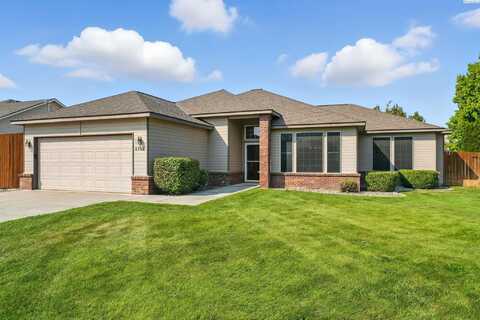 5702 Hilo Ct, West Richland, WA 99353