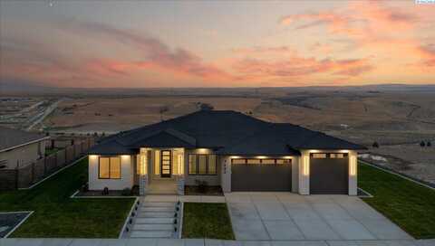 7483 W 23rd Ave, Kennewick, WA 99338