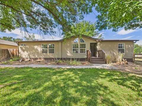 1131 24 1/2 Lane, Pueblo, CO 81006