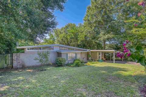 921 Lagoon Dr, Pensacola, FL 32505