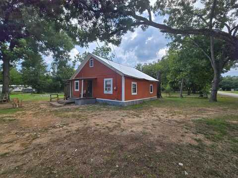 303 Warren, ELKHART, TX 75839