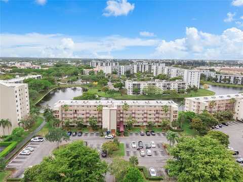 2108 S Cypress Bend Dr, Pompano Beach, FL 33069