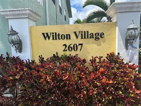 2607 NE 8th Ave, Wilton Manors, FL 33334