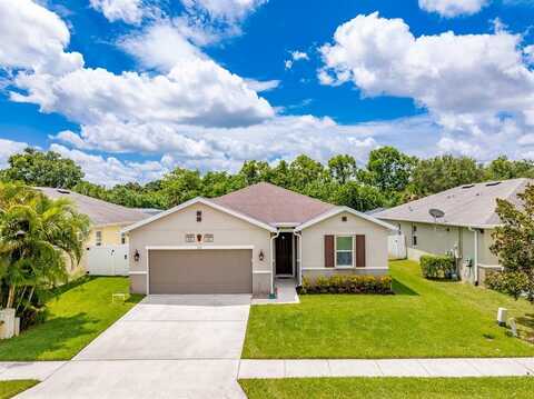 166 Port Royal Ct, Sebastian, FL 32958