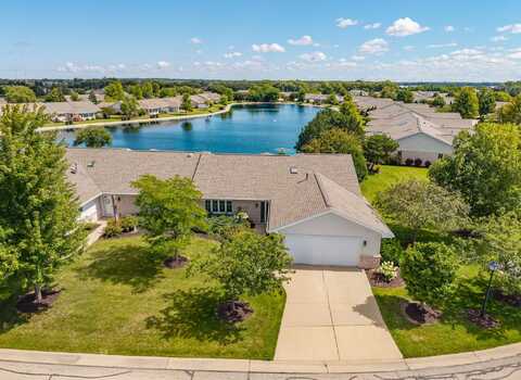 1656 TWIN LAKES Circle, GREEN BAY, WI 54311