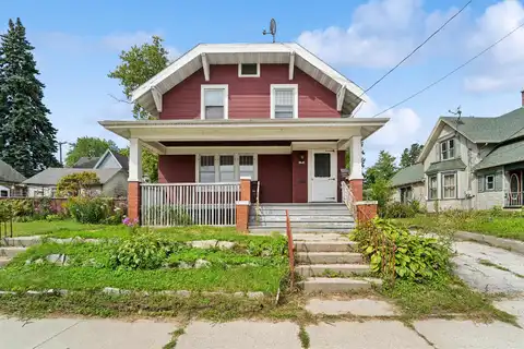 1130 S 12TH Street, MANITOWOC, WI 54220