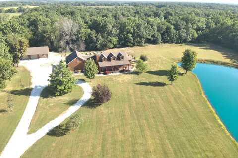 35581 HWY Y, Excello, MO 65247