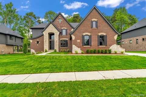 11891 Ovation Court, Shelby, MI 48315