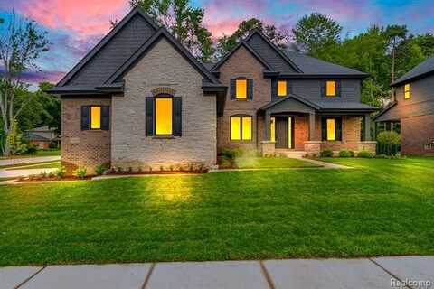 11851 Ovation Court, Shelby, MI 48315