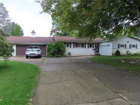 3353 Southgate Drive, Flint, MI 48507