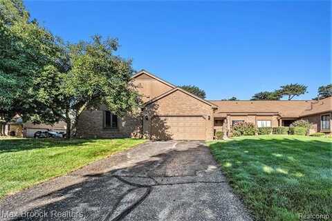 2198 London Bridge Drive, Rochester Hills, MI 48307