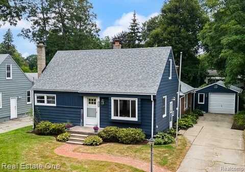 4196 Grayton Drive, Waterford, MI 48328