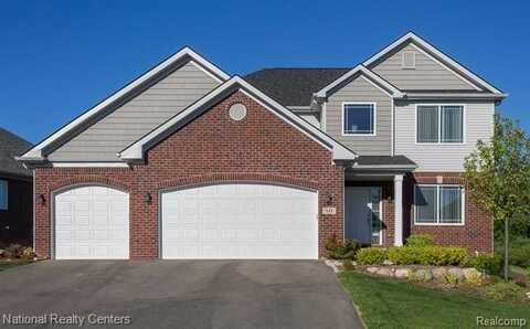 53211 Woodland Meadows, Chesterfield, MI 48047