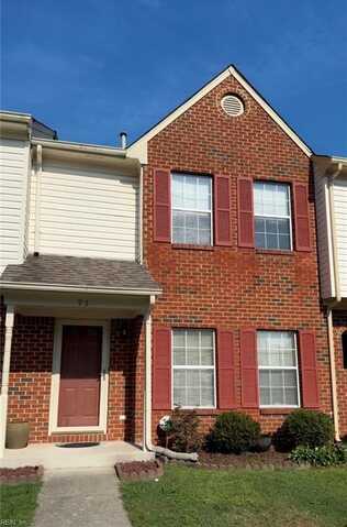 93 N Lake Loop, Hampton, VA 23666