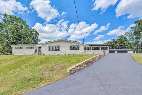 4445 Laurelwood DR SW, Roanoke, VA 24018